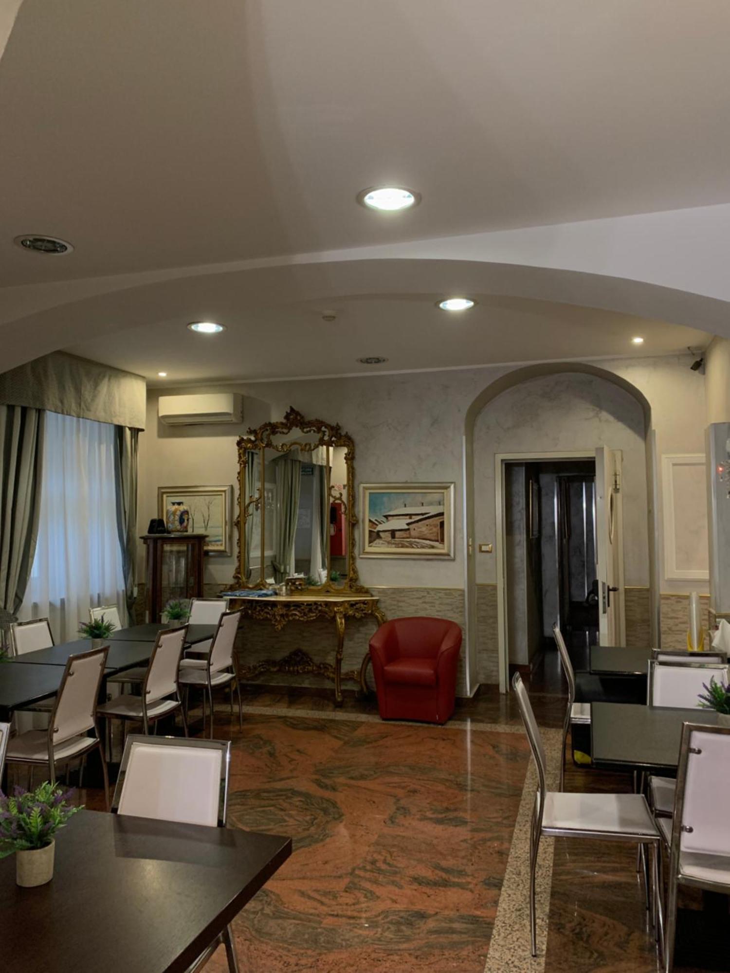 Hotel Antico Distretto Turin Luaran gambar